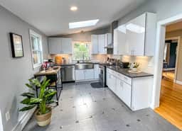 Majestic Princeton Home • Arcade • Big Yard • 4BR