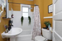 Downtown Princeton Haven • 1BR • Fast WiFi