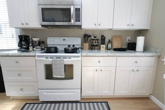 Private Oasis Ranch • In Town Princeton • 2BR/2B - Holiday Home