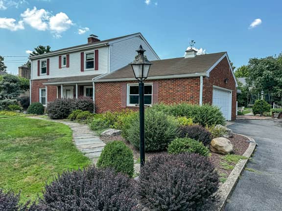 Huge Magical Multiplex (2 Houses) In Princeton